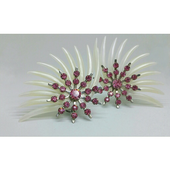 Vintage rhinestone starburst fan clip on earrings - Picture 3 of 5